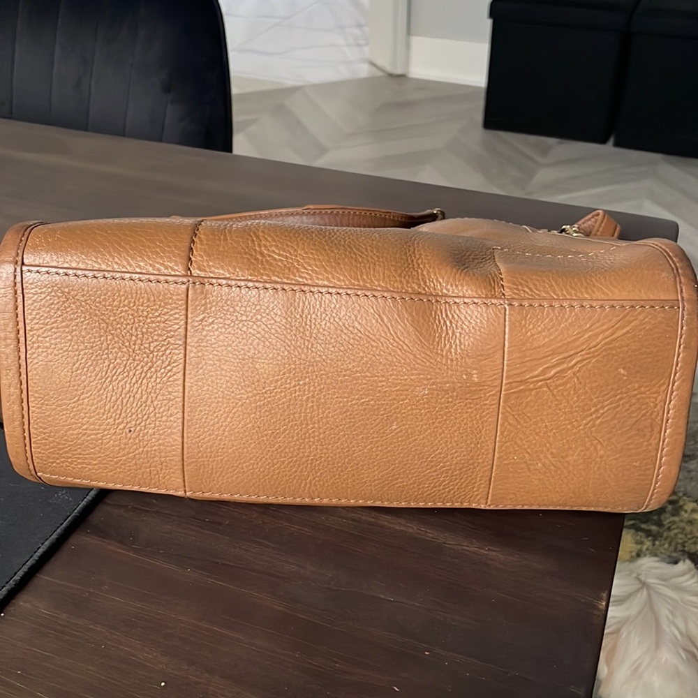 Tory Burch Bag! - Picture 13 of 15